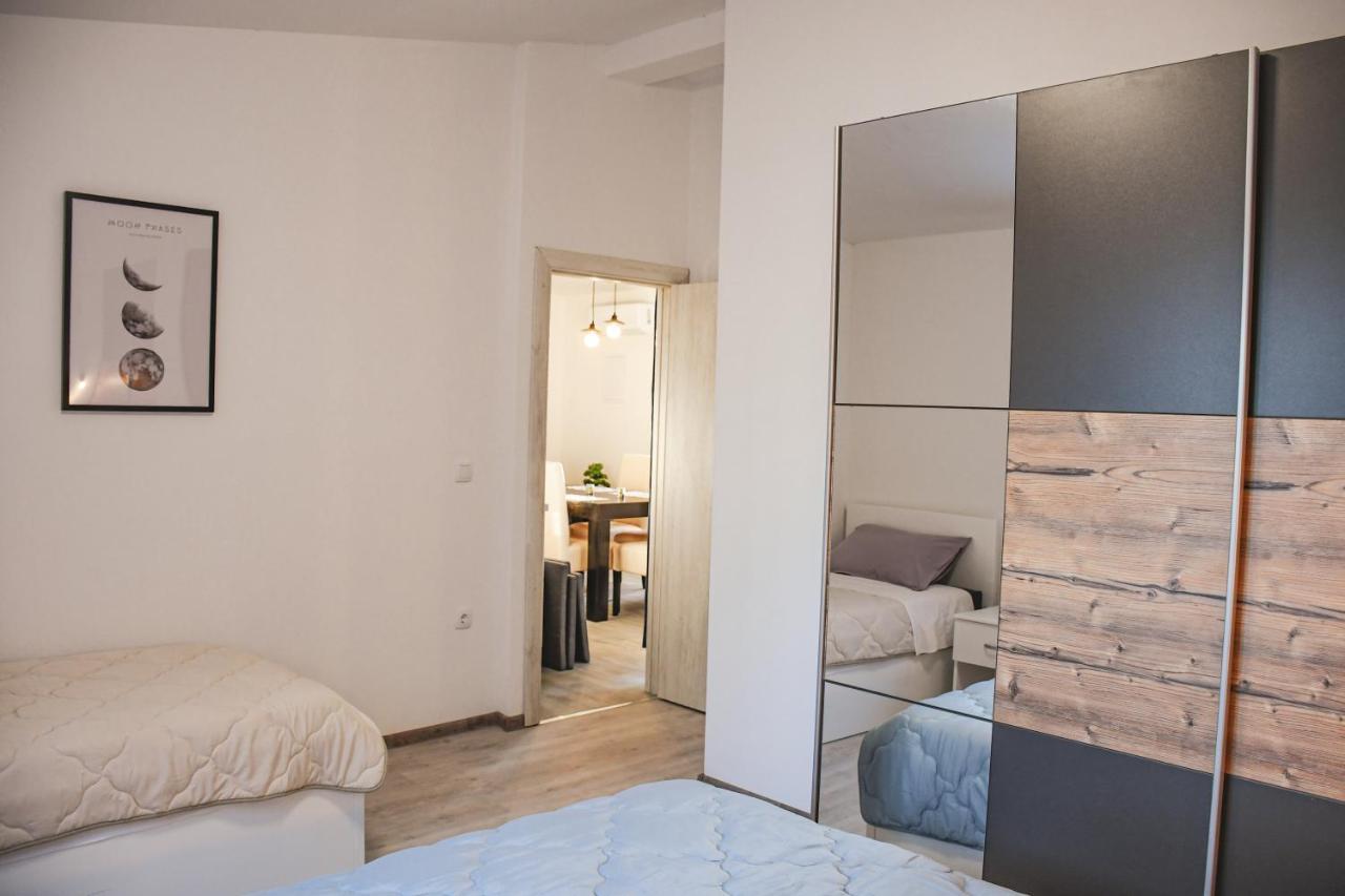 Apartments Olea Biograd Na Moru Extérieur photo